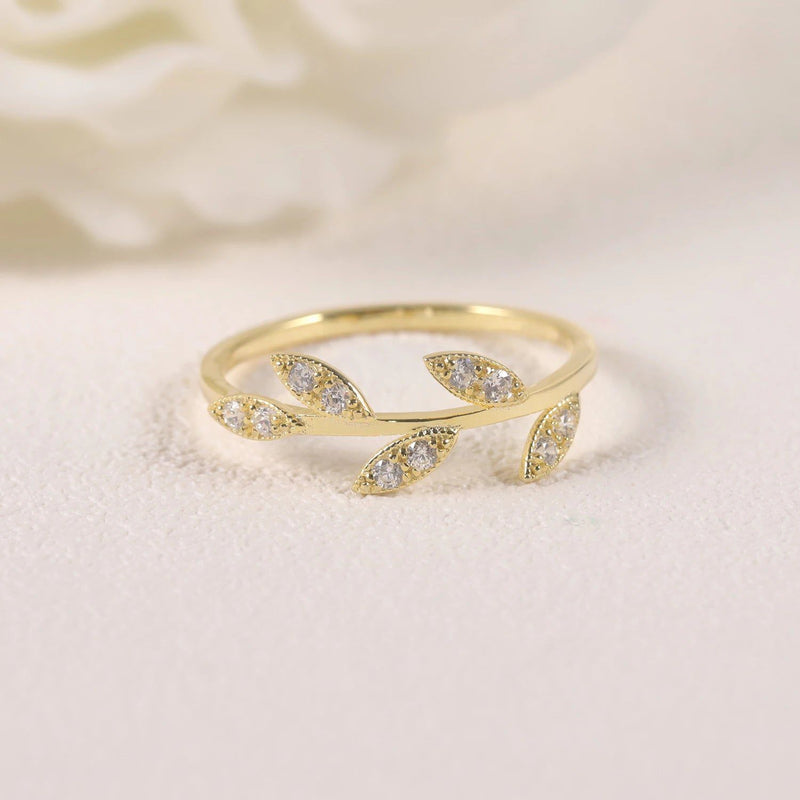 14K Gold Leaves Branch Band Art Nouveau Moissanite Ring