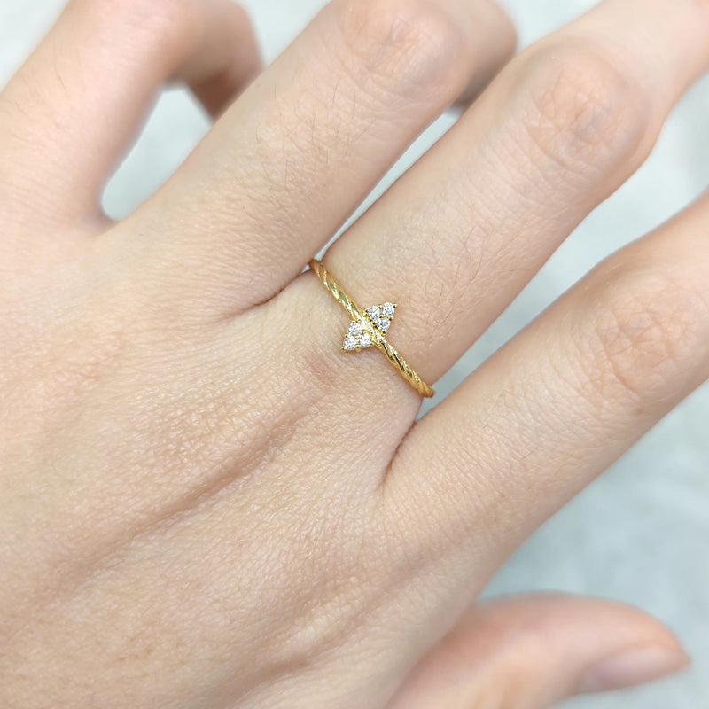 14K Gold Thin Twisted Moissanite Ring in 925 Silver for Her