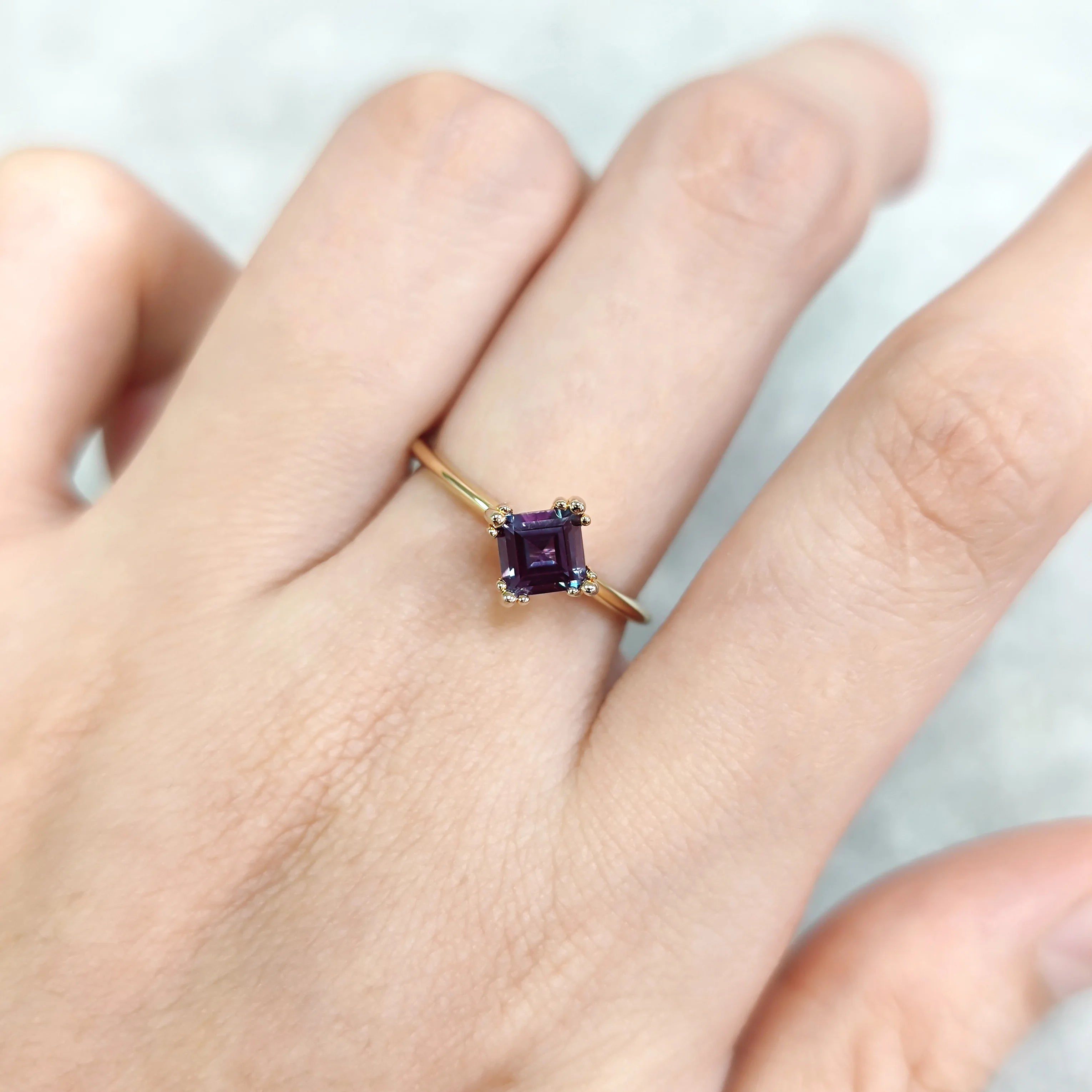 18K Gold Plated 925 Sterling Silver Color Change Alexandrite Ring