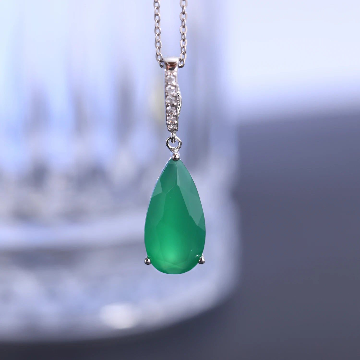 7.89Ct Natural Green Agate Pendant Necklace