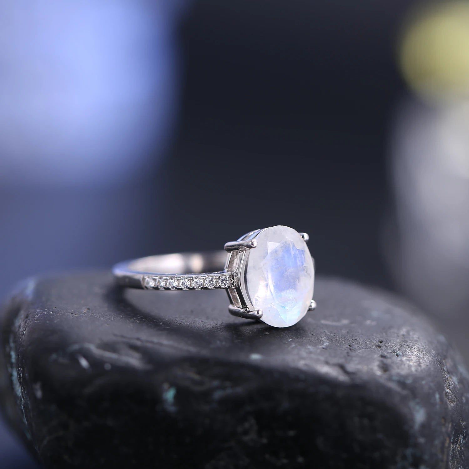 8X10mm Vintage Milky Blue Moonstone Ring in 925 Silver