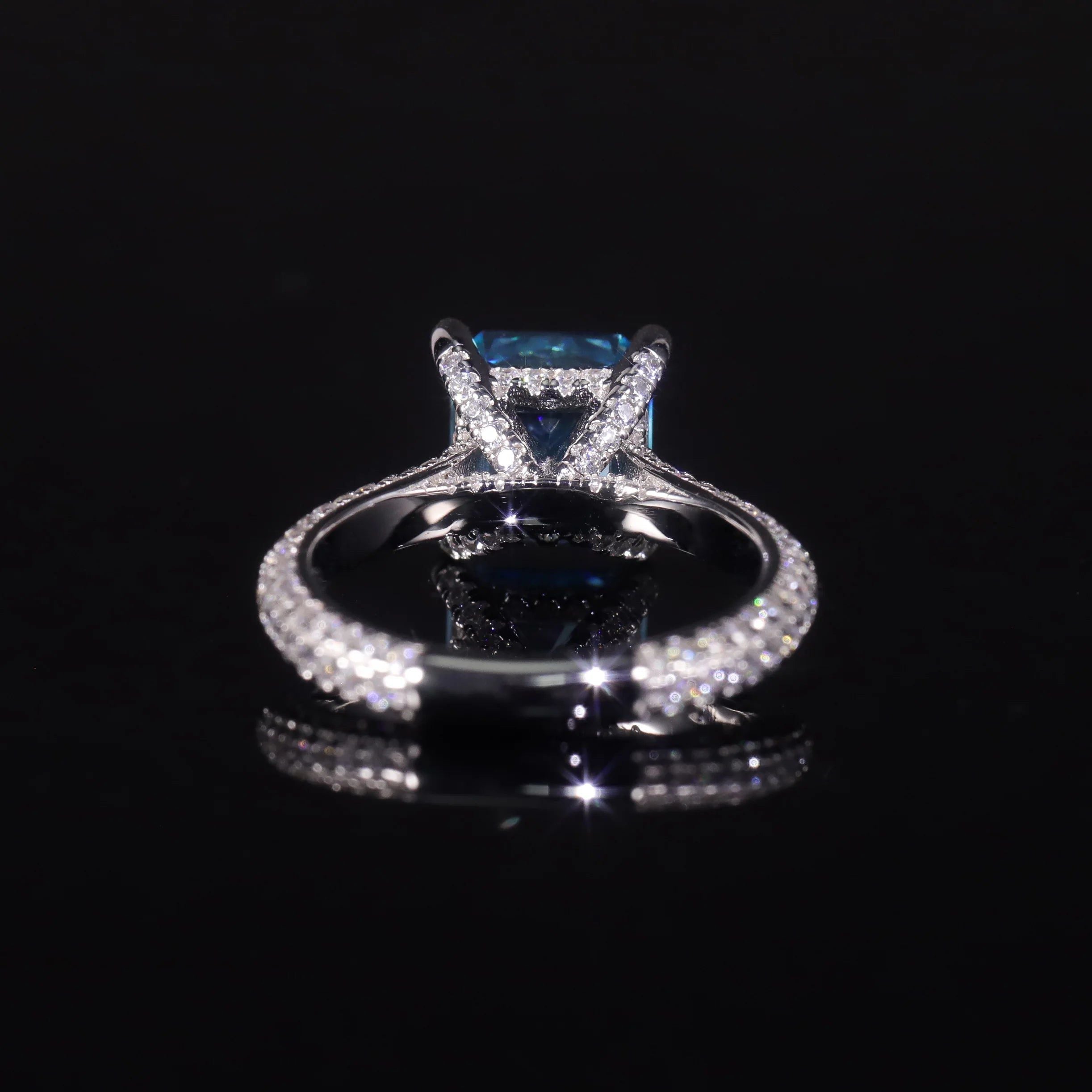 8x8mm Cushion Diamond-fire CZ Aqua Blue Ring 925 Silver