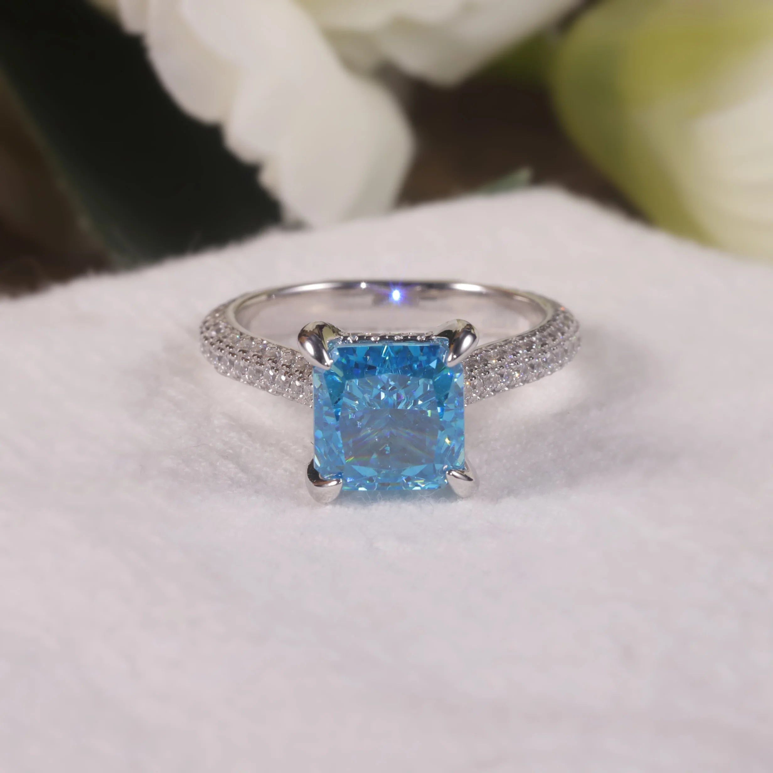 8x8mm Cushion Diamond-fire CZ Aqua Blue Ring 925 Silver