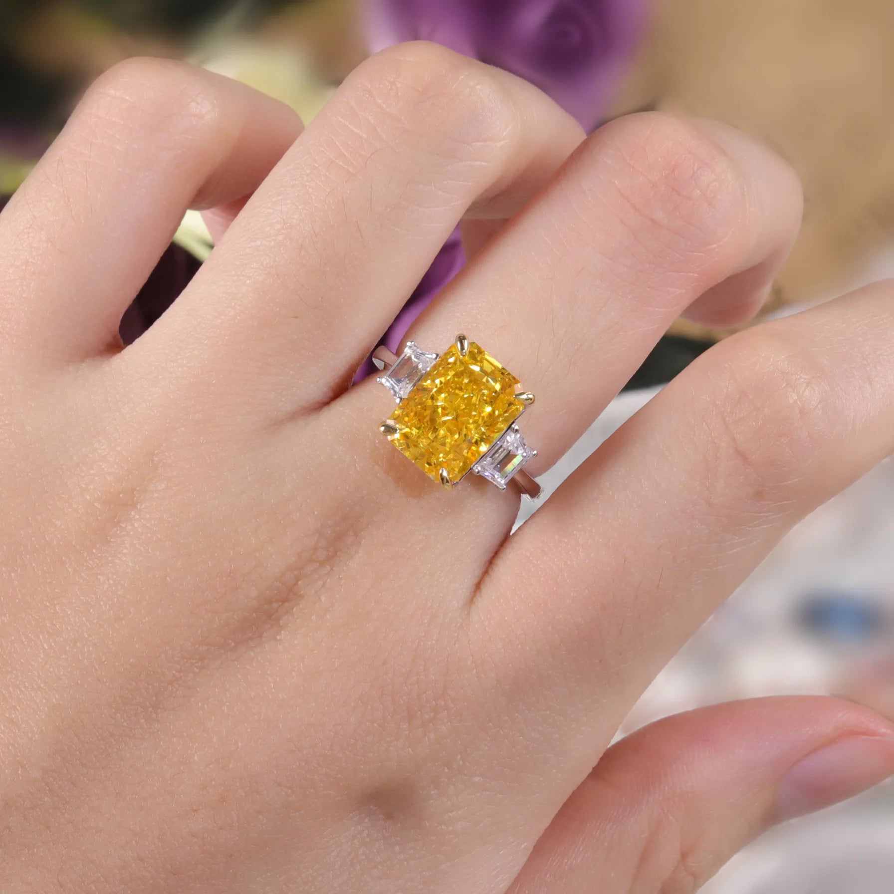 925 Sterling Silver Handmade Cocktail Ring Vivid Yellow Gemstone