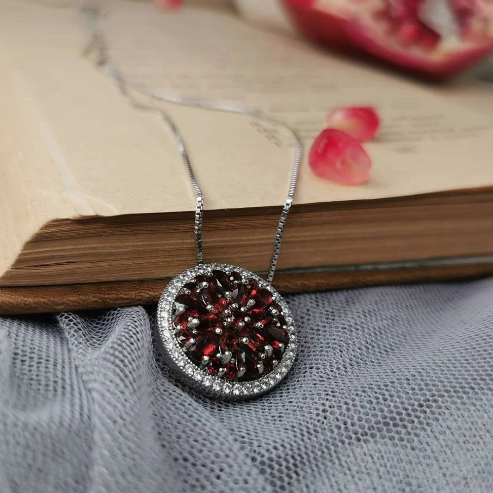 925 Sterling Silver Natural Red Garnet Pendant Necklace