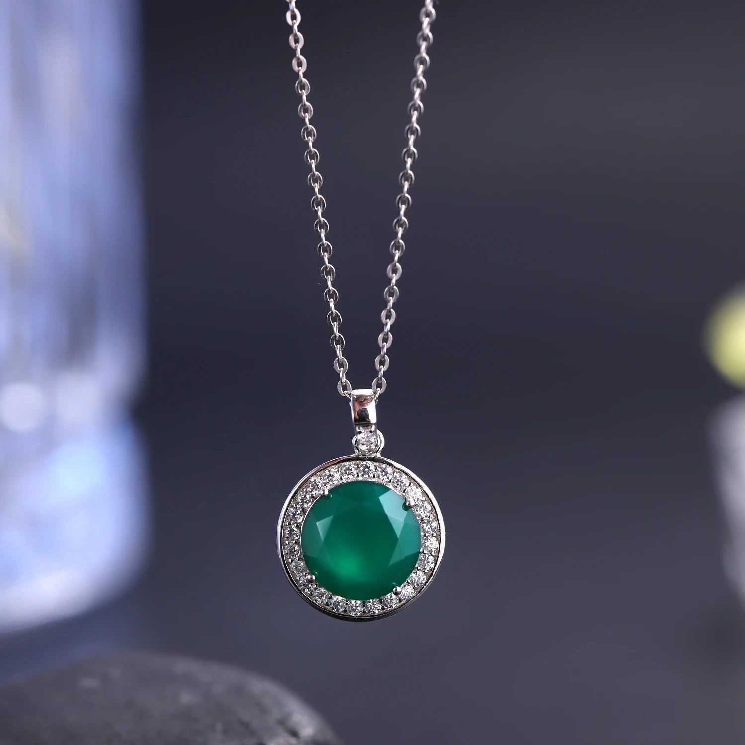 925 Sterling Silver Necklace 4.79Ct Green Agate Pendant