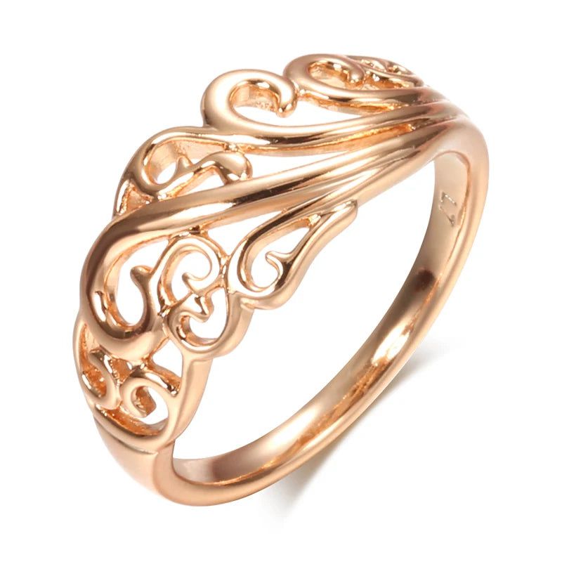 Bohemian Elegance: 2020 Rose Gold Hollow Flower Cocktail Ring with Zirconia