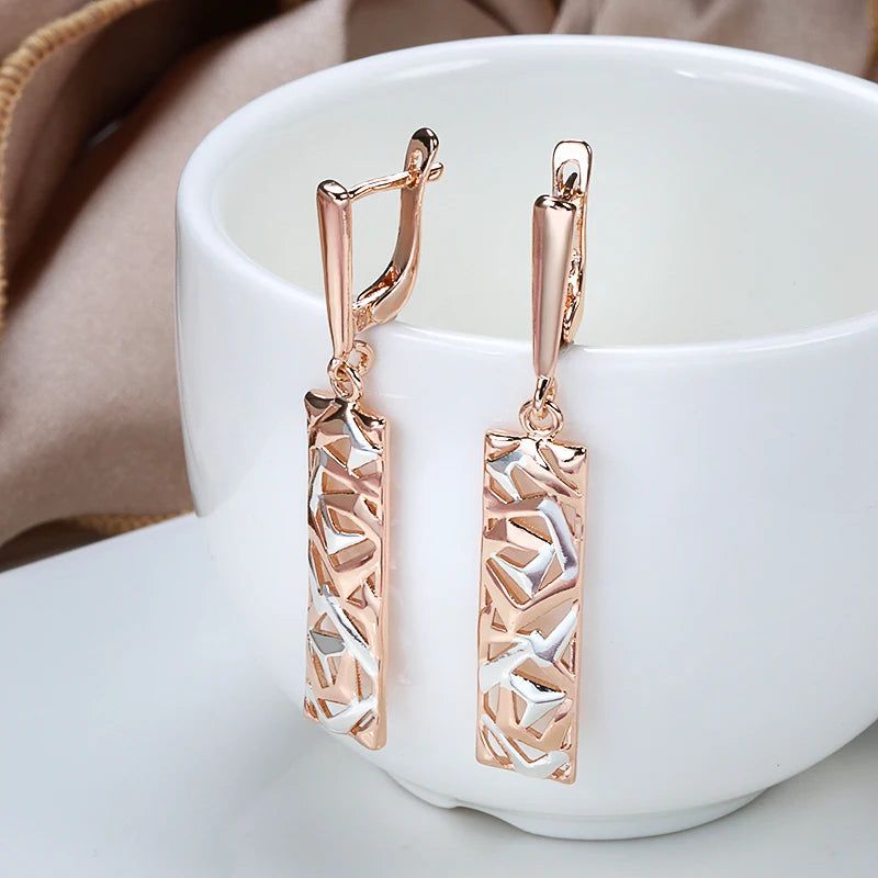 Bohemian Elegance: Retro Square Wide Drop Earrings in 585 Rose Gold and Silver Mix