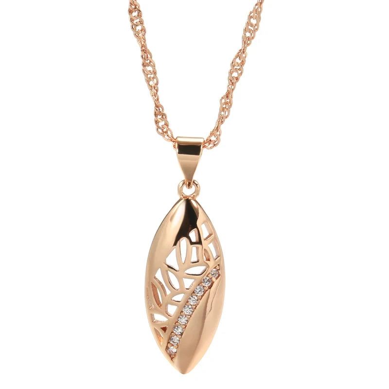 Boho Chic Rose Gold Pendant Necklace with Natural Zircon