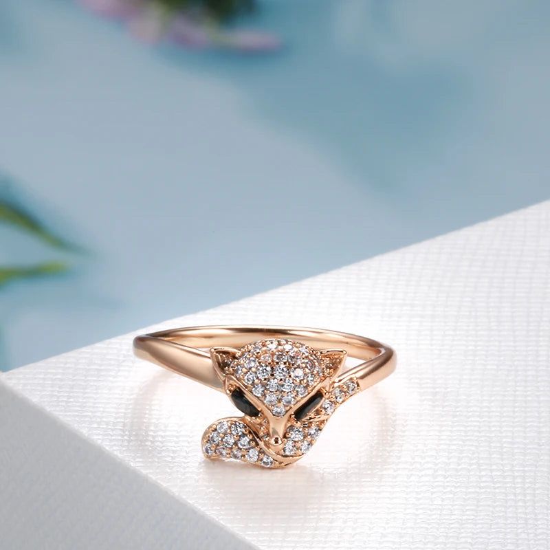 Charming Rose Gold Fox Ring with Black Natural Zircon - Vintage Animal-Inspired Fashion Jewelry