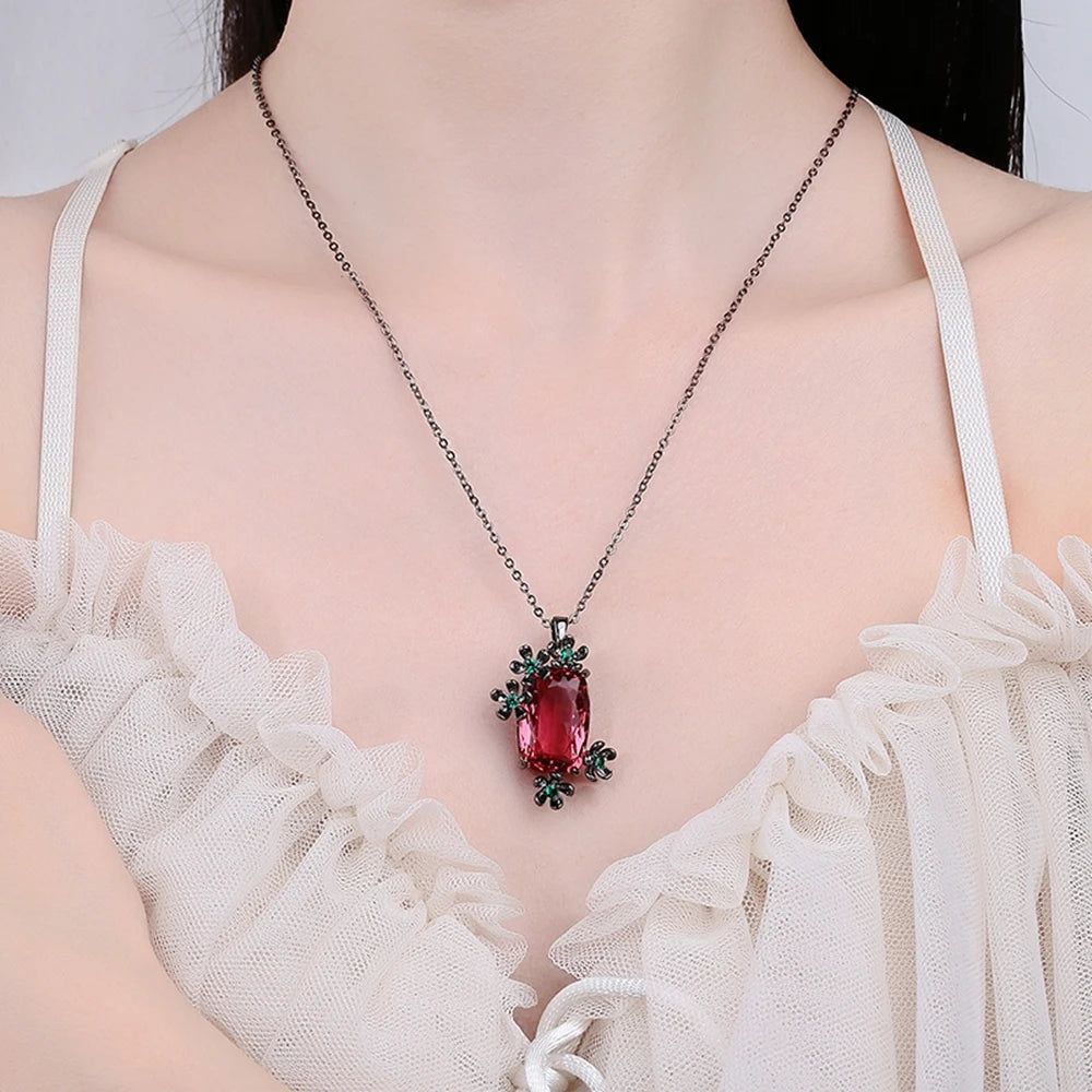 Chic Floral Zircon Pendant Necklace - Stunning Daily Accessory in Pink