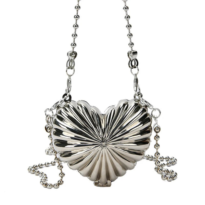 Chic Mini Heart Shell Handbag for Women - Stylish Alloy Design with Beaded Chain Strap