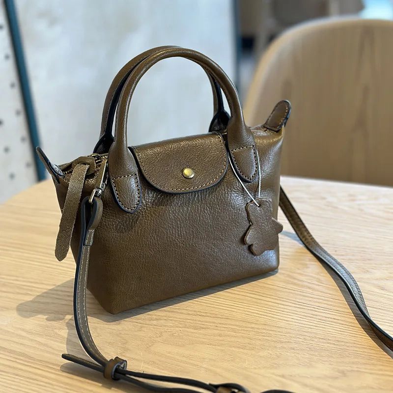 Chic Soft Leather Shoulder Bag for Women - Stylish Solid Color Handbag