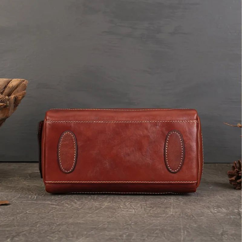 Chic Vintage Genuine Leather Women's Pillow Bag - Versatile Handheld Shoulder Tote