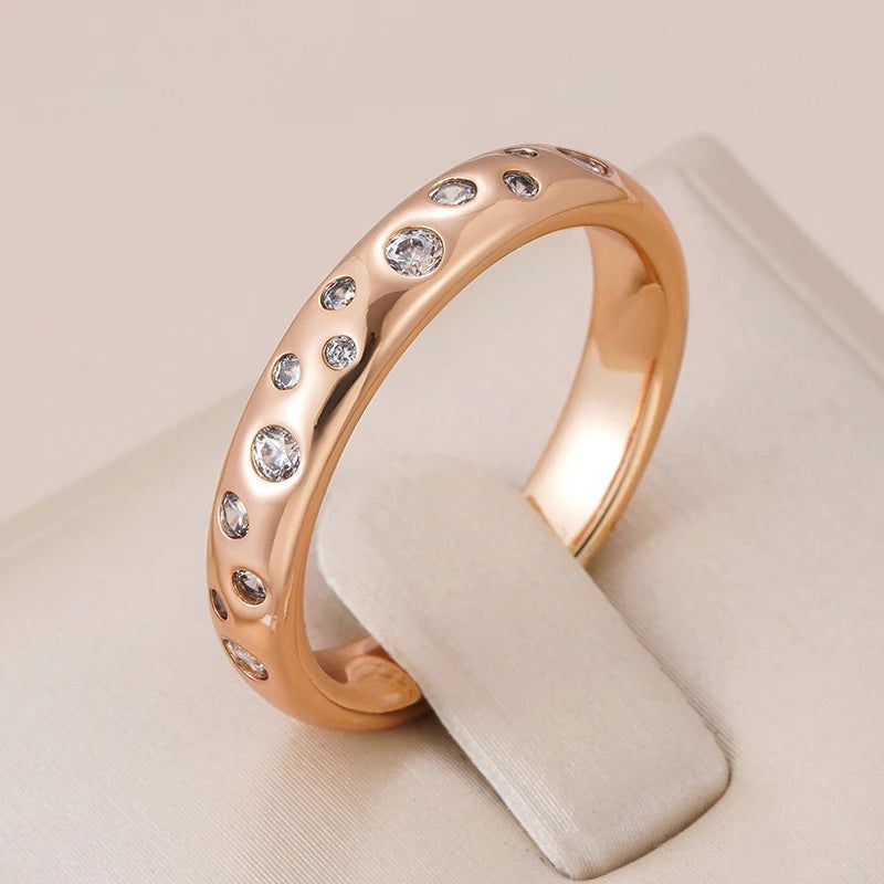 Classic 585 Rose Gold Full Circle Cocktail Ring with Natural Zircon Accents