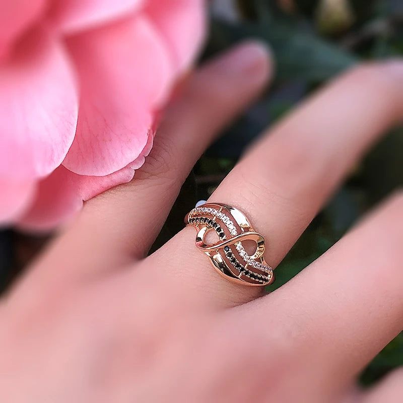 Classic 585 Rose Gold Geometric Cocktail Ring with Black Natural Zircon Accents