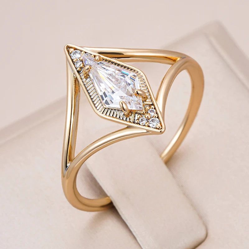 Classic 585 Rose Gold Geometric Cocktail Ring with Natural Zircon