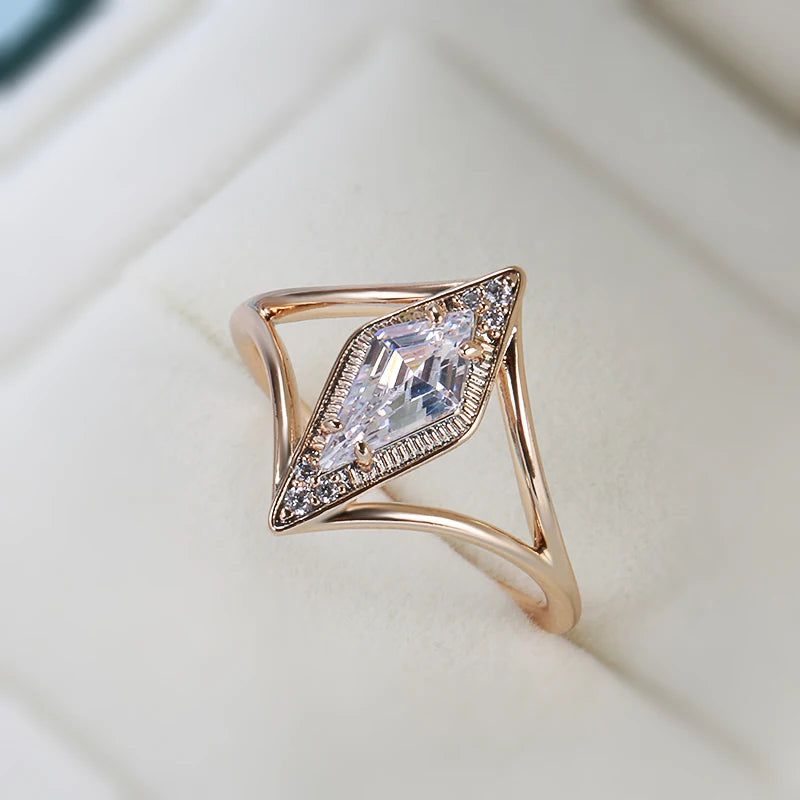 Classic 585 Rose Gold Geometric Cocktail Ring with Natural Zircon