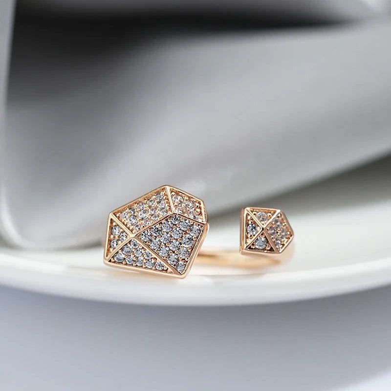 Classic 585 Rose Gold Geometric Cocktail Ring with Natural Zircon - Unique Fashion Accessory