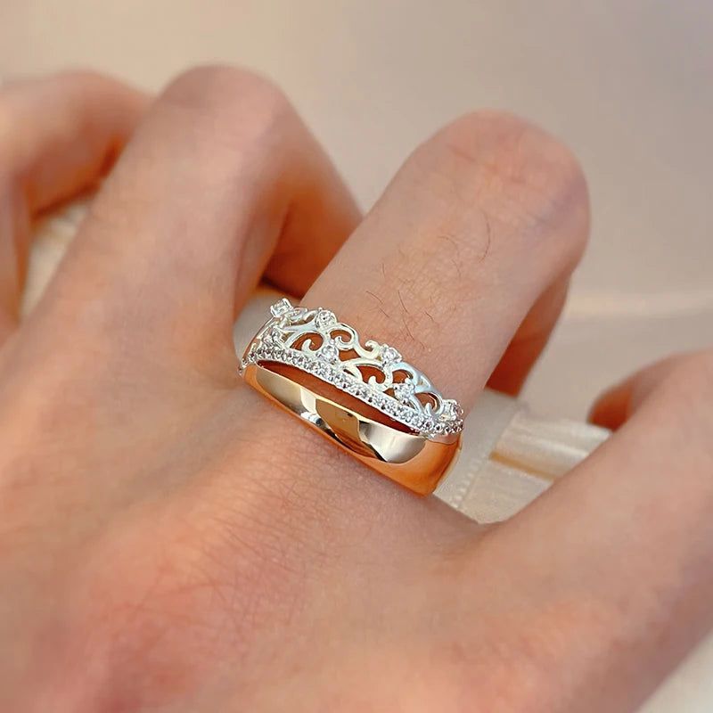 Classic Floral 585 Rose Gold & White Gold Ring with Natural Zircon Crystals