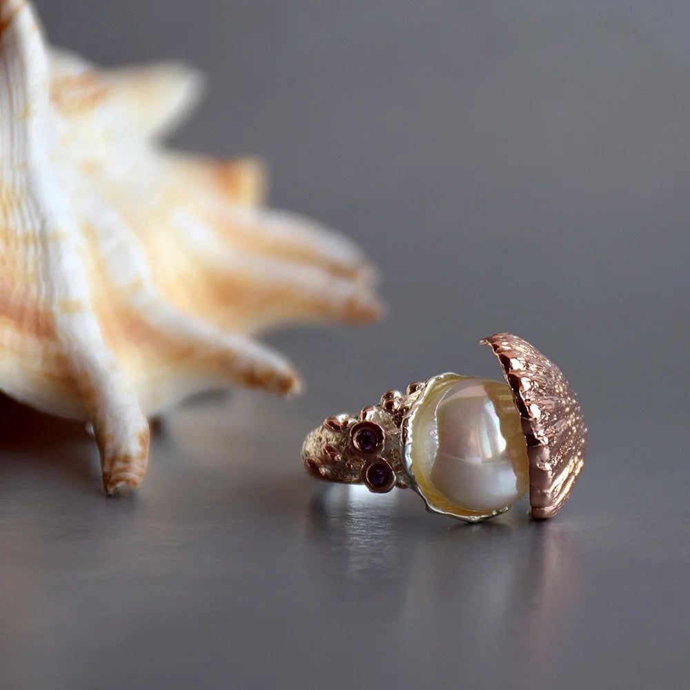 Classic Two-Tone Pearl and Zirconia Cocktail Ring in Shell Design