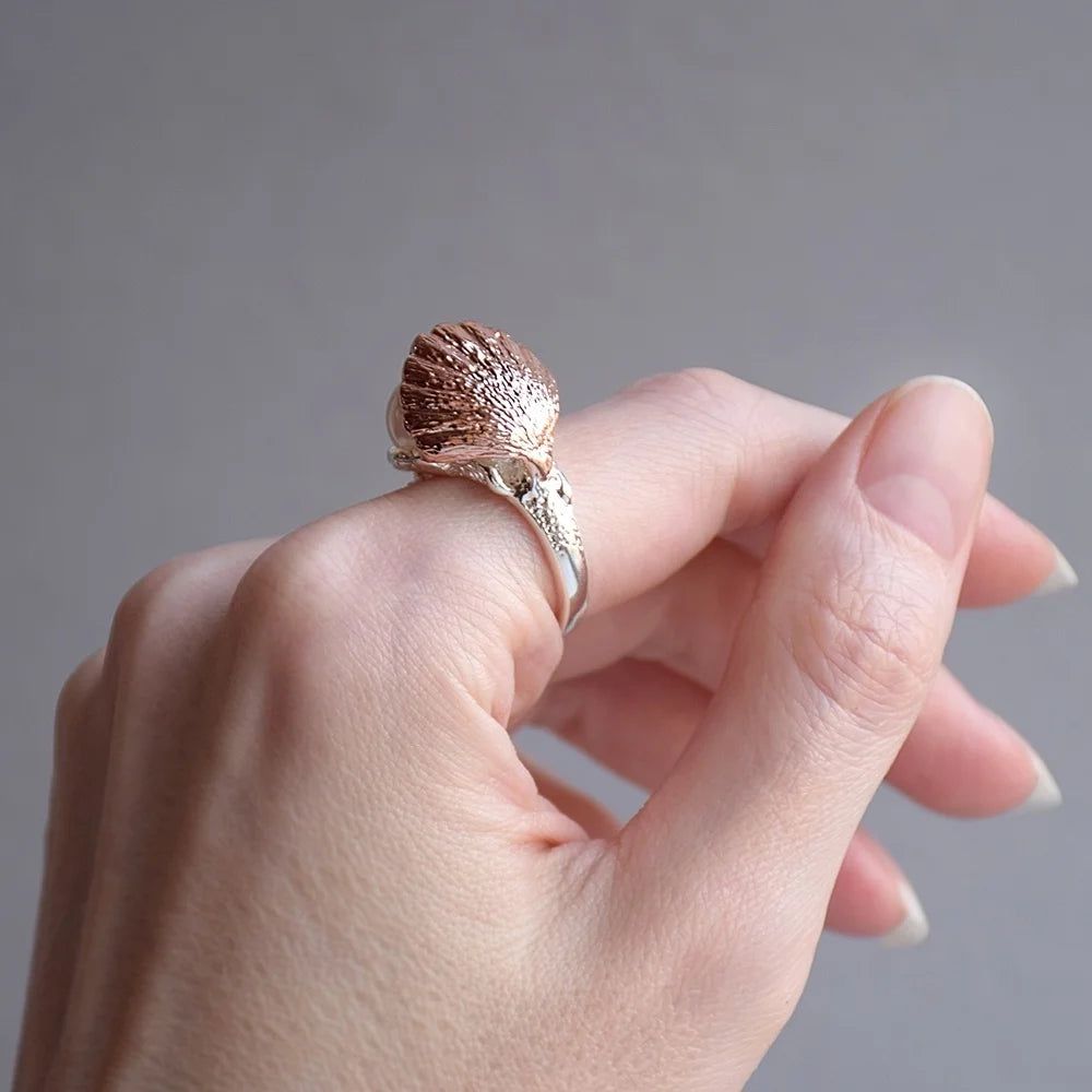 Classic Two-Tone Pearl and Zirconia Cocktail Ring in Shell Design