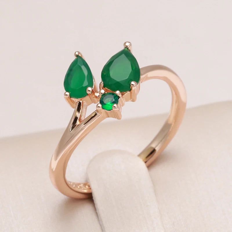 Classic Vintage Leaf Ring in 585 Rose Gold with Green Natural Zircon