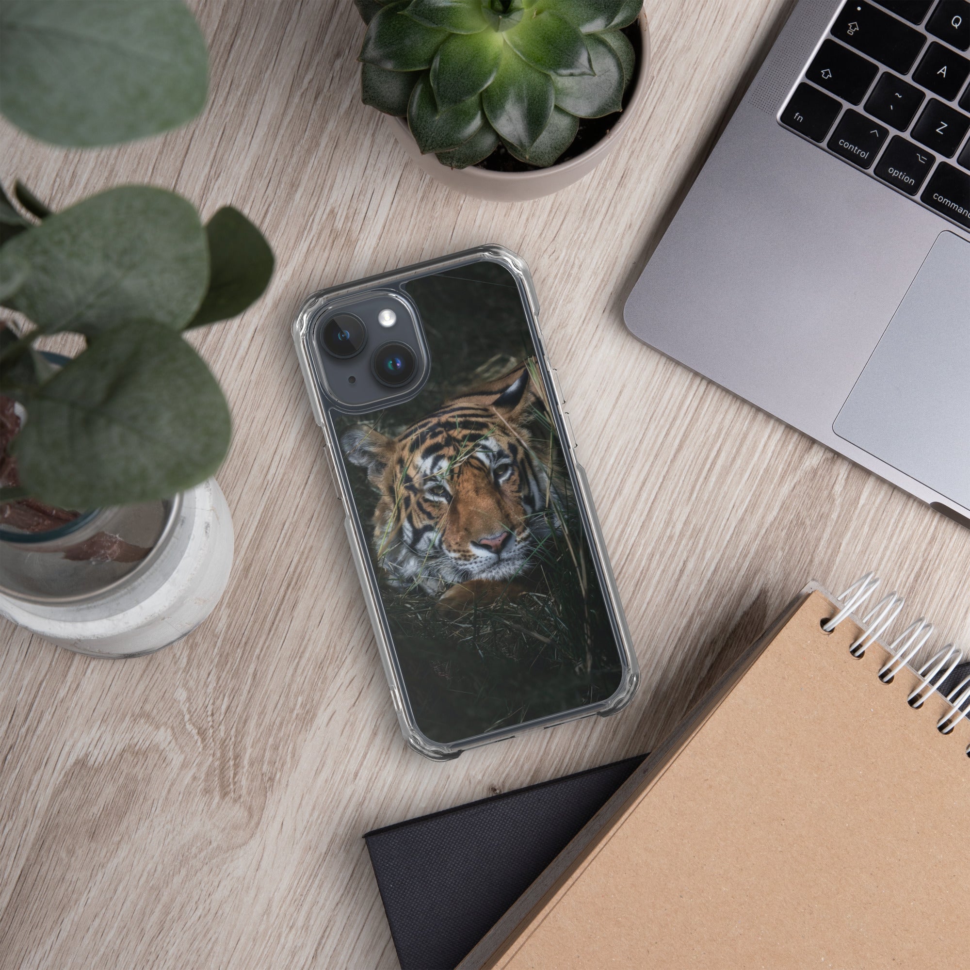 Clear Case for iPhone® iPhone 15 Tiger At Rest Design