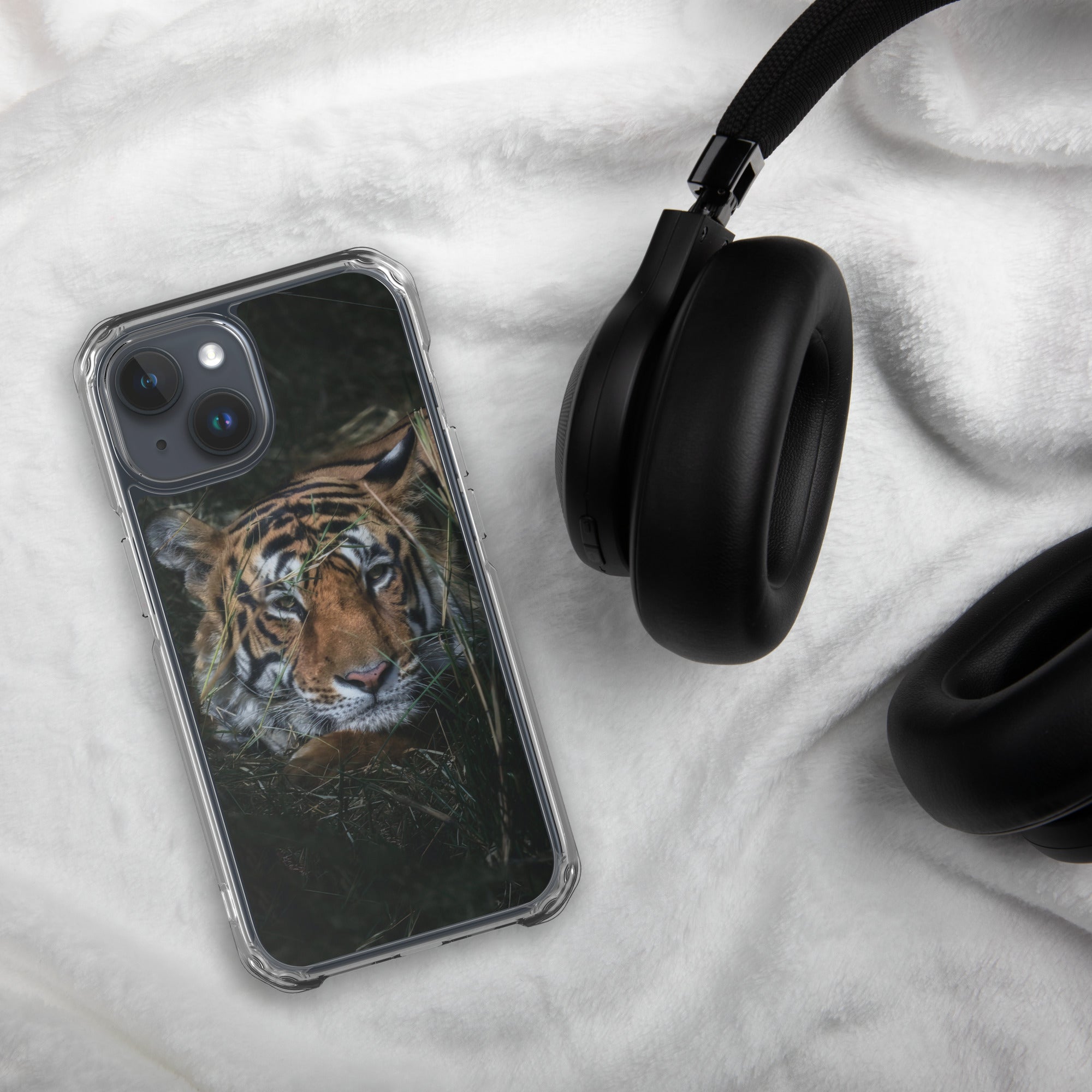 Clear Case for iPhone® iPhone 15 Tiger At Rest Design