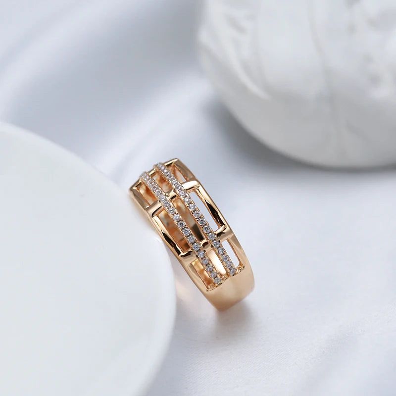 Contemporary 585 Rose Gold Geometric Ring with Natural Zircon Accents - Elegant Modern Jewelry