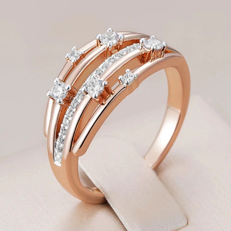 Contemporary Dual-Tone 10mm Zircon Cocktail Ring in Rose Gold and Silver Setting