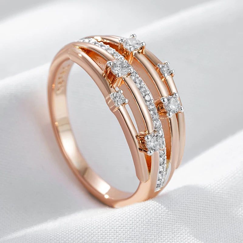 Contemporary Dual-Tone 10mm Zircon Cocktail Ring in Rose Gold and Silver Setting