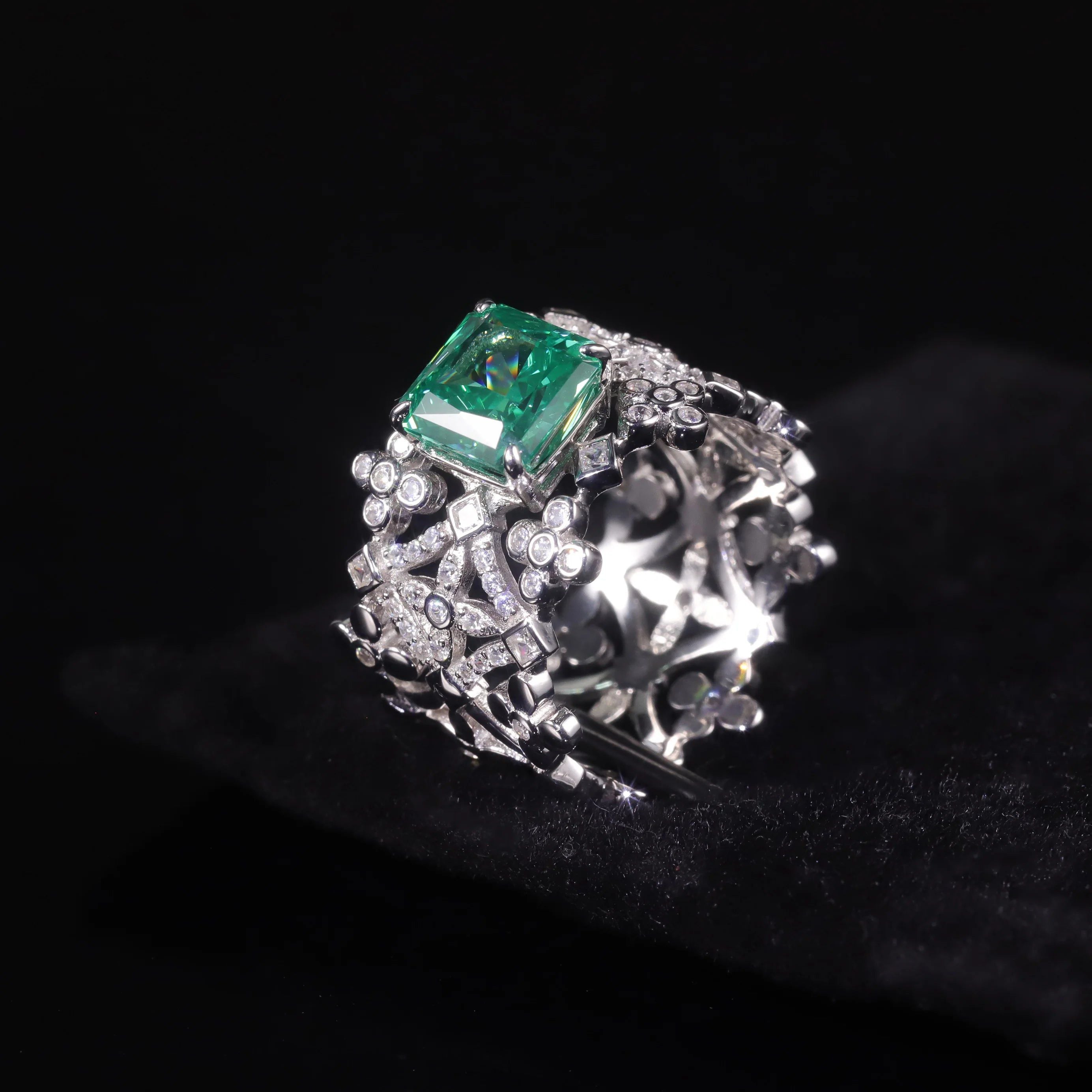 Cut 8mm Paraiba Green Crushed Ice Diamond Sterling Silver Ring