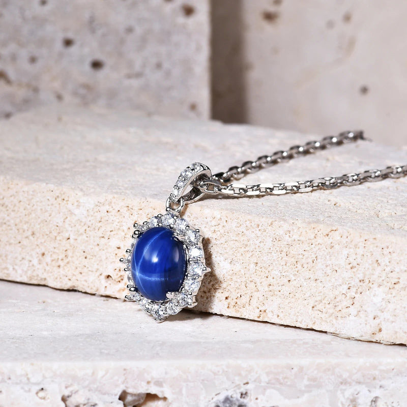 Dainty Blue Lindy Star Sapphire Pendant Necklace in Silver