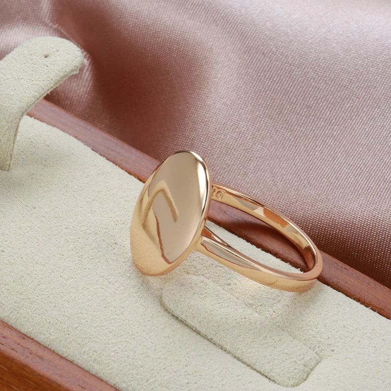 Dignified 585 Rose Gold Oval Lucky Ring - High-Quality Glossy Vintage Jewelry