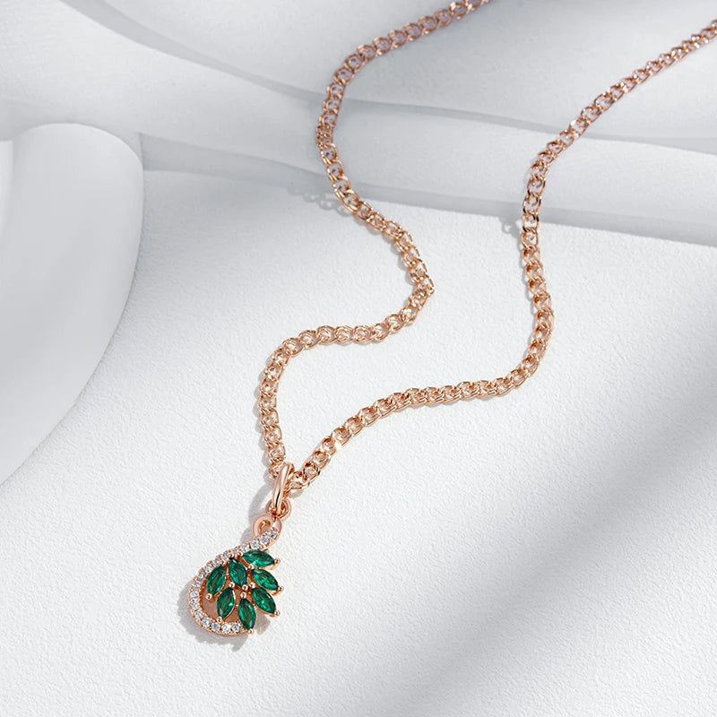 Dignified 585 Rose Gold Pendant Necklace with Shiny Green Natural Zircon