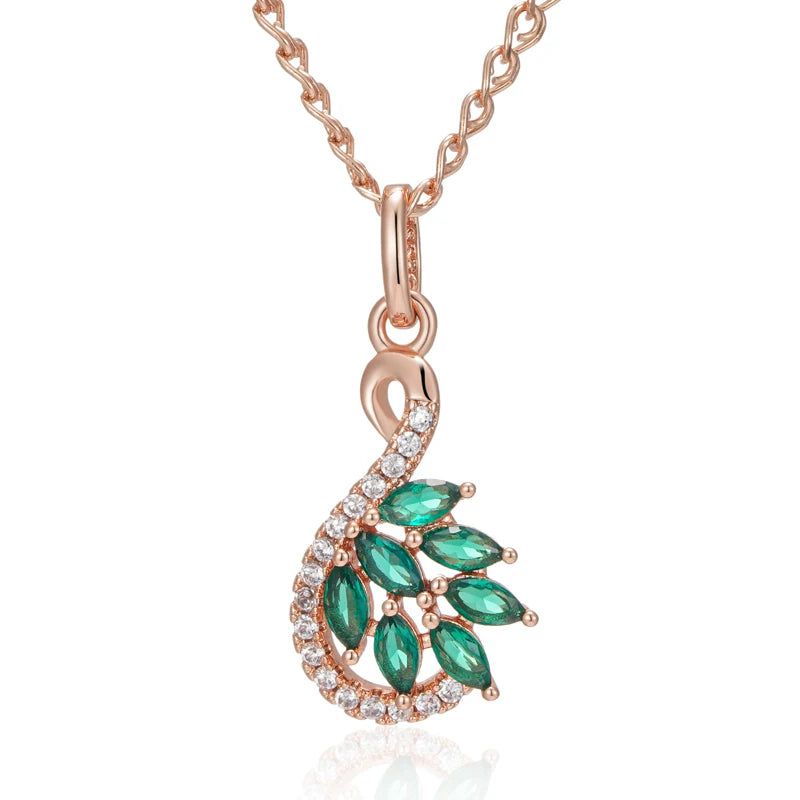 Dignified 585 Rose Gold Pendant Necklace with Shiny Green Natural Zircon