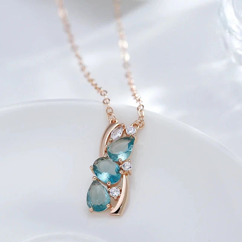 Dignified 585 Rose Gold Pendant Necklace with Stunning Blue Natural Zircon