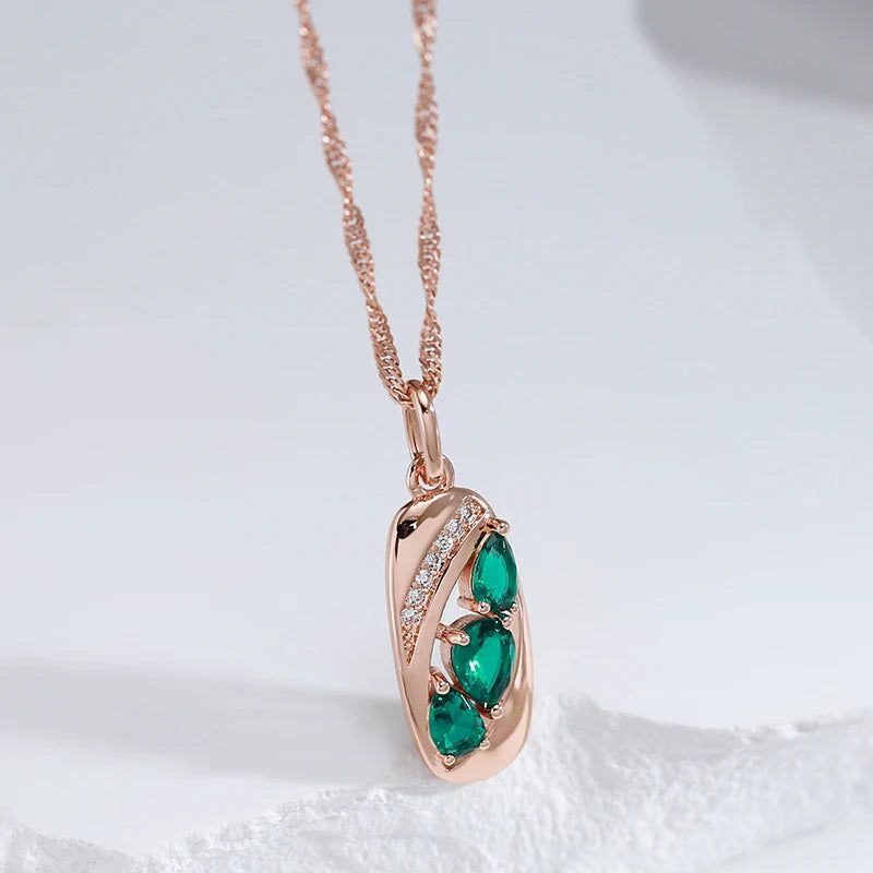 Dignified 585 Rose Gold Pendant Necklace with Unique Green Natural Zircon - Vintage Style Jewelry