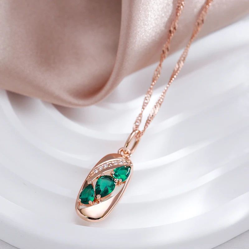 Dignified 585 Rose Gold Pendant Necklace with Unique Green Natural Zircon - Vintage Style Jewelry