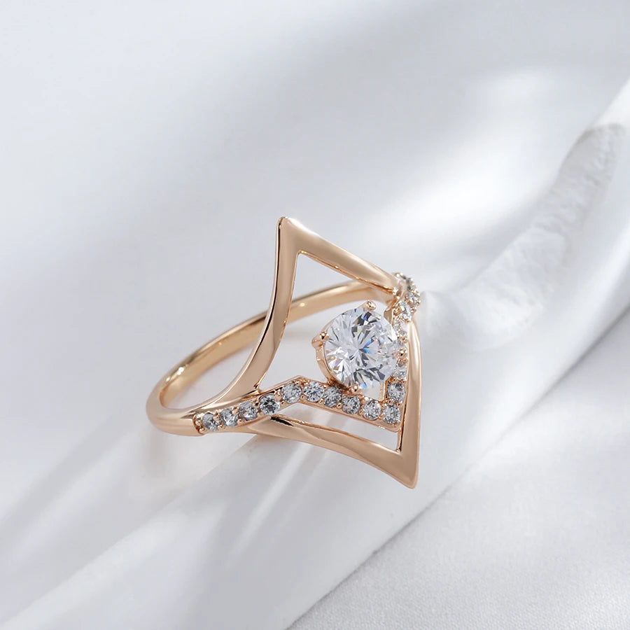 Dignified 585 Rose Gold Rhombus Cocktail Ring with Natural Zircon Accents