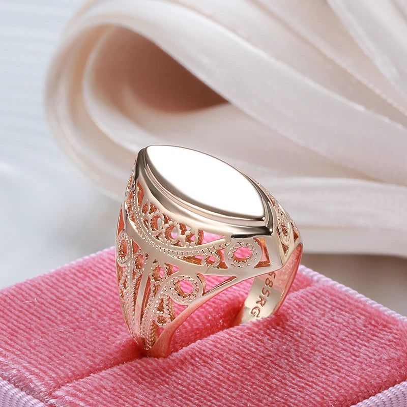 Dignified 585 Rose Gold Rhombus Flower Ring with Zircon Accents for Holiday Celebrations