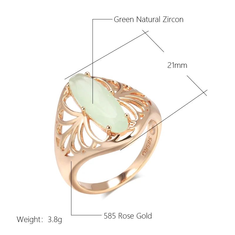 Dignified Vintage 585 Rose Gold Cocktail Ring with Green Natural Zircon