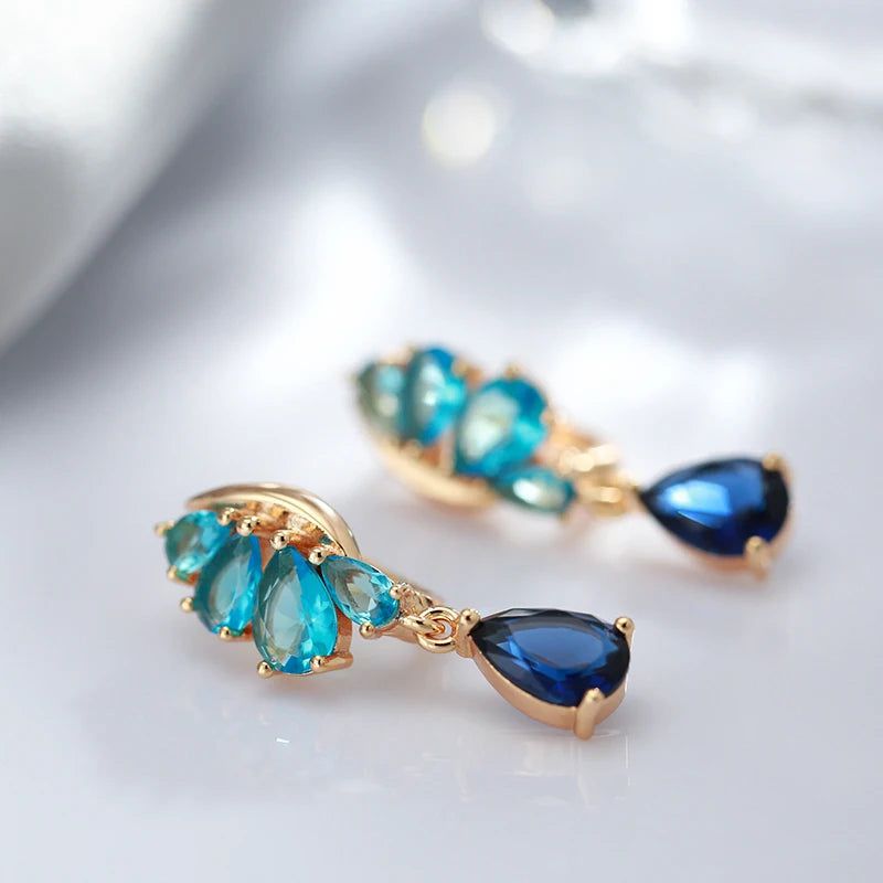 Dignified Vintage 585 Rose Gold Drop Earrings with Blue Natural Zircon