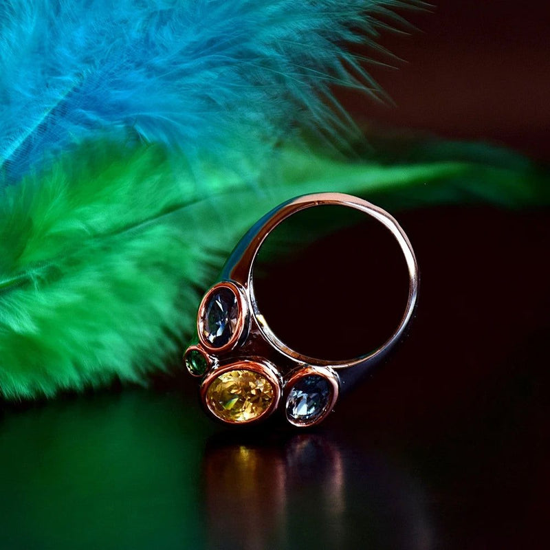 Dual-Sided Zircon Cocktail Ring with Unique Upright Design