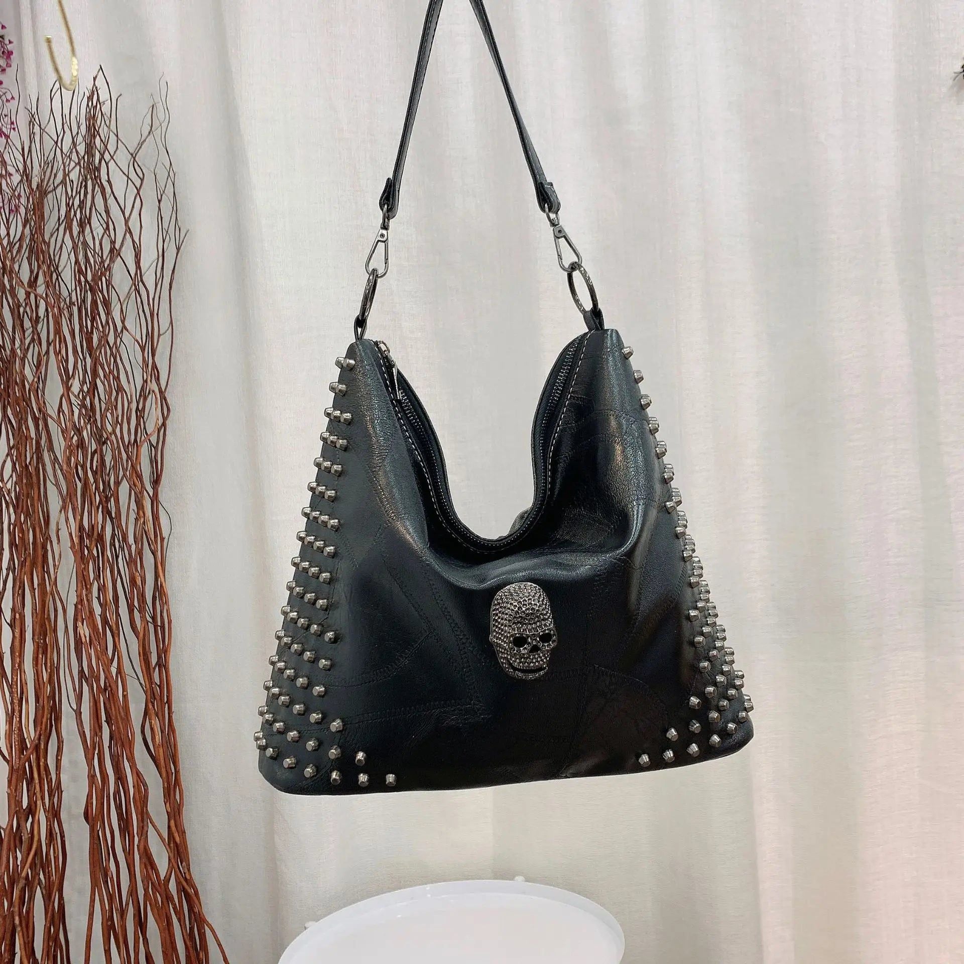 Edgy Rivet-Embellished Punk Skull Shoulder Bag for Women - Large Capacity Black PU Crossbody Tote