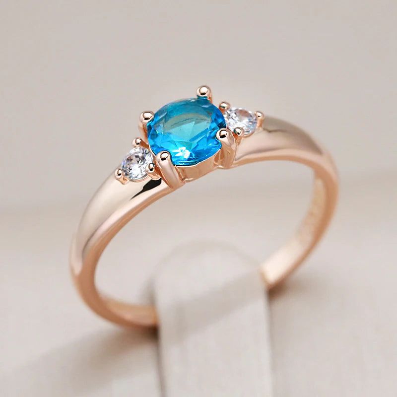 Elaborate Blue Natural Zircon Cocktail Ring in 585 Rose Gold - Luxury Fashion Jewelry