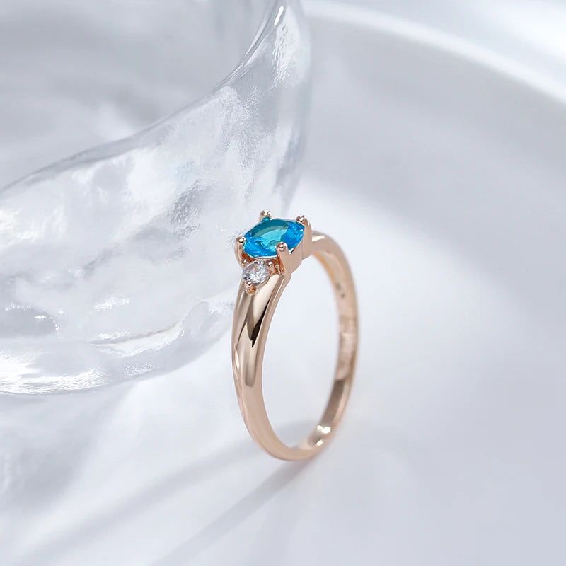 Elaborate Blue Natural Zircon Cocktail Ring in 585 Rose Gold - Luxury Fashion Jewelry