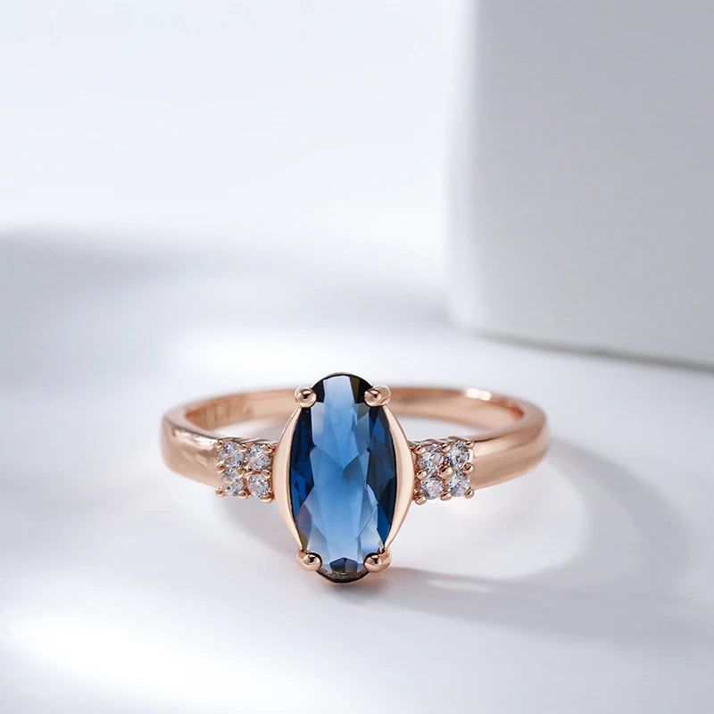 Elaborate Blue Natural Zircon Cocktail Ring in Luxurious 585 Rose Gold Finish