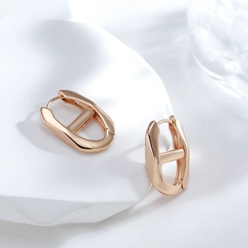 Elaborate Rose Gold Geometric Dangle Earrings - High-Quality Fashion Jewelry